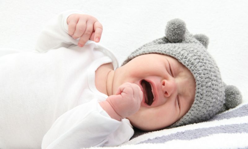 Các bước xử lý khi trẻ bị ngã đập đầu sốt và kèm theo những triệu chứng nặng (Nguồn: Sưu tầm Internet)