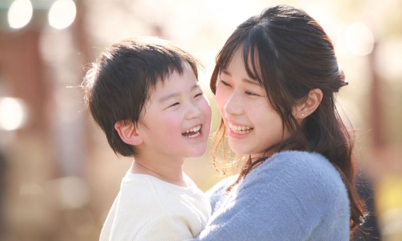 Đề phòng trẻ nhỏ bị ngã. (Ảnh: Nguồn Internet)