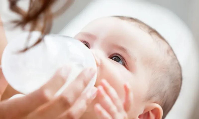 Phòng tránh nguy cơ trẻ sơ sinh bị bỏng môi, bỏng lưỡi (Nguồn: Sưu tầm internet)