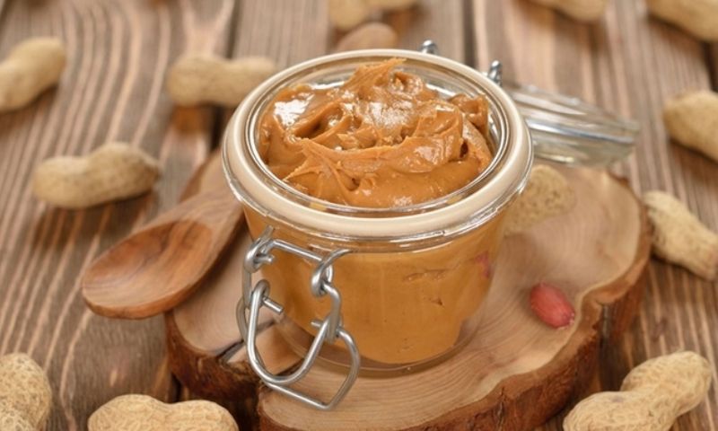 Một số loại thực phẩm như bơ đậu phộng rất dễ gây dị ứng cho trẻ. (Ảnh: Nguồn Internet)