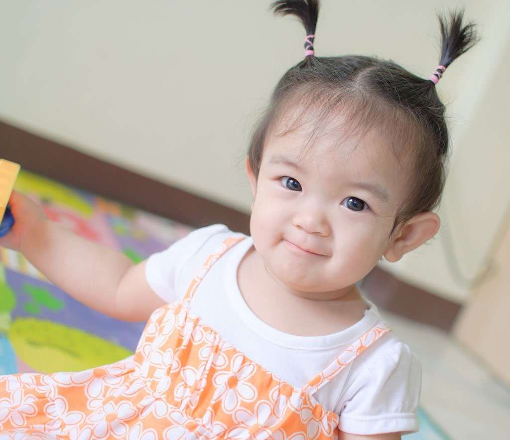 Các giai đoạn phát triển của trẻ em 6-12 tháng tuổi. (Ảnh: Sưu tầm Internet)