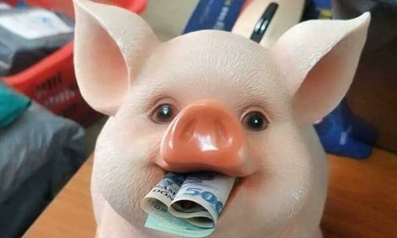 Trẻ có thể tiết kiệm tiền lì xì để dành mua những thứ mình thích