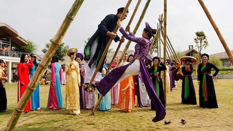 Trò chơi đánh đu - Bamboo Swings. (Ảnh: Internet)