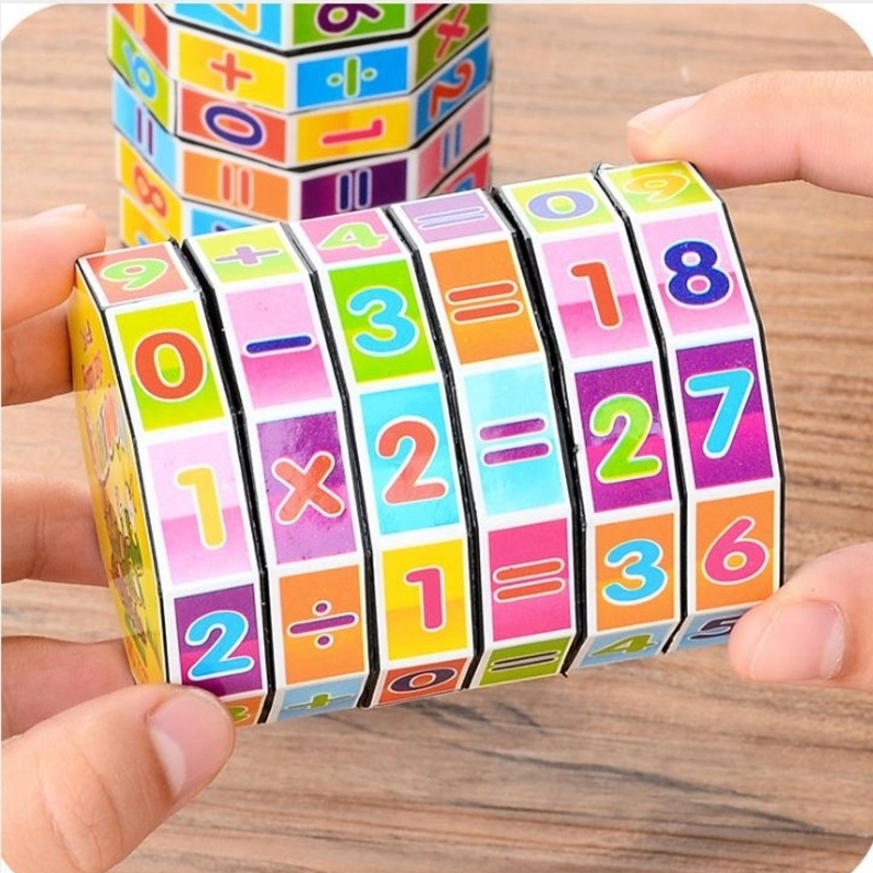 Luyện khả năng phản xạ, tính toán cùng trò chơi với khối Rubik. (Ảnh: Voso.vn)