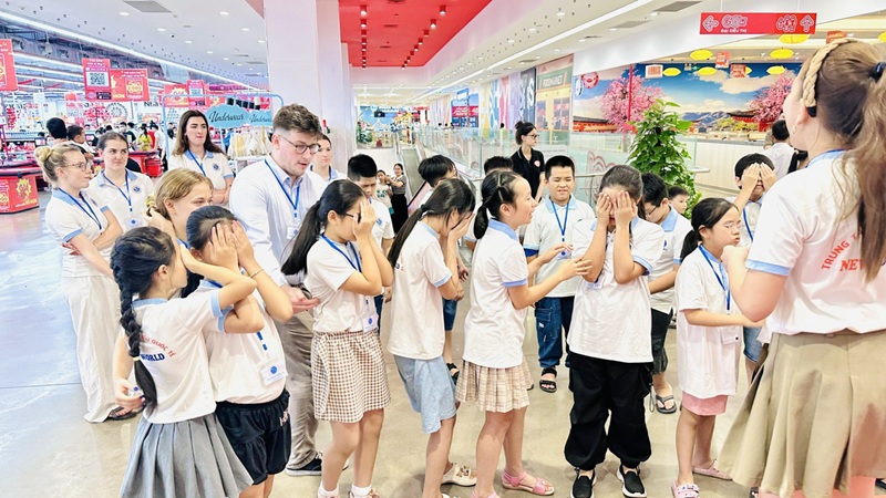 Nhiều hoạt động thú vị khi học tại Anh ngữ Quốc tế New World (Ảnh: Anh ngữ Quốc tế New World)