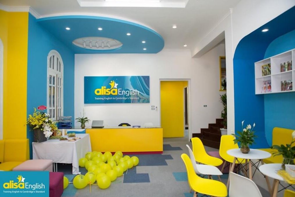 Alisa English có hơn 10 năm kinh nghiệm. (Ảnh: Sưu tầm Internet)