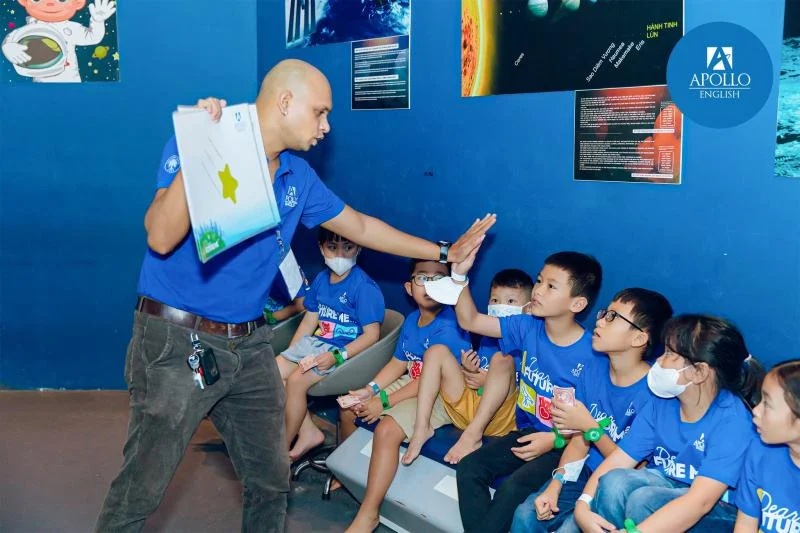 Học tiếng Anh theo tiêu chuẩn quốc tế tại Apollo English (Ảnh: Apollo English)
