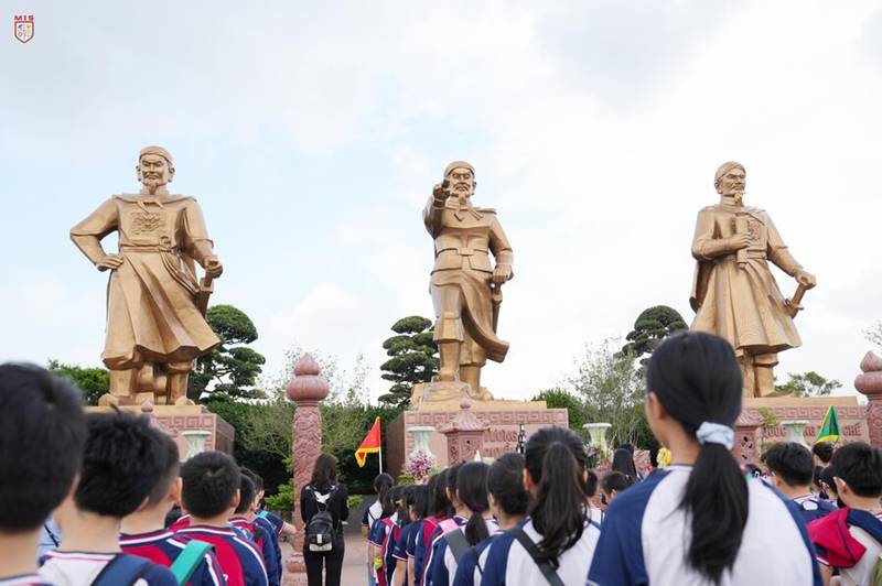 Trải nghiệm liên môn văn hóa tại Bạch Đằng Giang 2. (Ảnh: /misvn.edu.vn)