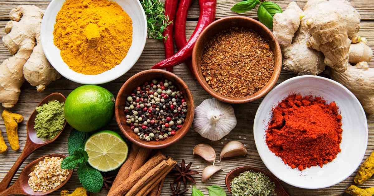 Các loại gia vị mạnh mẹ nên hạn chế dùng (Nguồn: Internet)