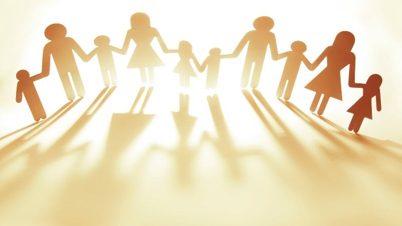 Từ vựng tiếng Anh lớp 4 chủ đề gia đình. (Ảnh: Canva.com)