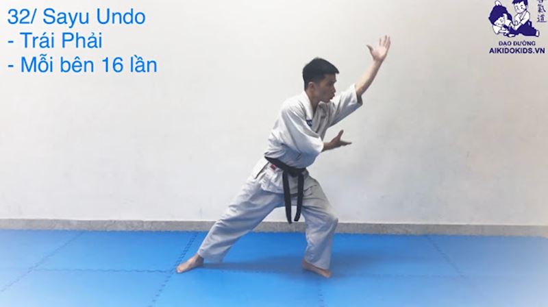 Phần bộ ngã và di chuyển võ Aikido 5. (Ảnh: Internet)