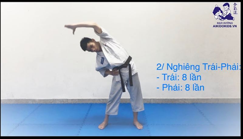 Phần khởi động võ Aikido 1. (Ảnh: Internet)