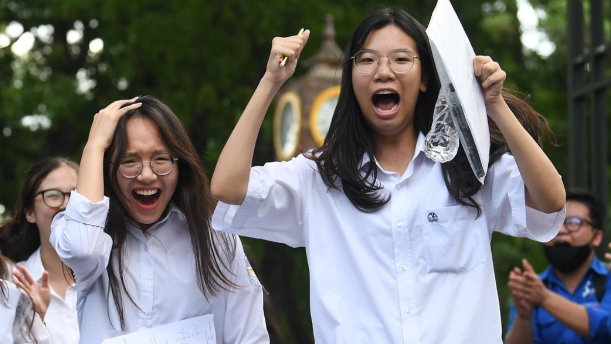 Các khối thi đại học 2025: Tổ hợp môn thi và ngành học tương ứng