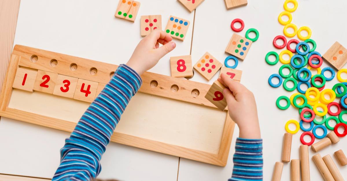 Gợi ý 10 cách dạy toán cho trẻ chuẩn bị vào lớp 1 giúp con học toán vui, bố mẹ bớt lo lắng
