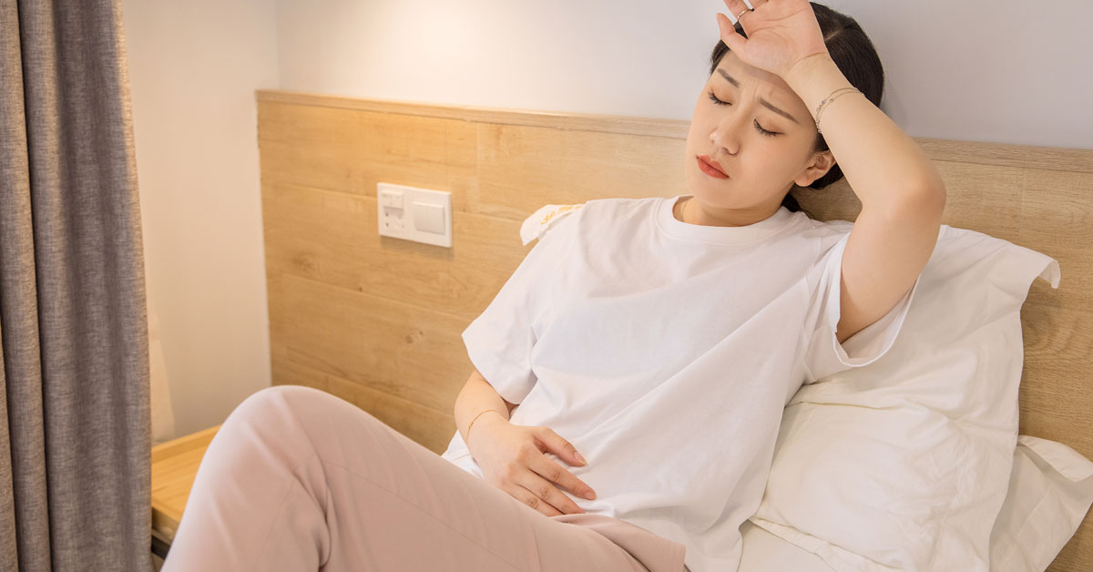 Mẹ bầu 30 tuần bị đau bụng dưới có nguy hiểm không? Điều trị thế nào?