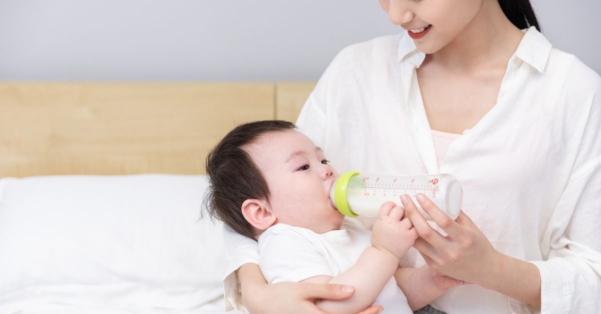 Mẹ sau sinh ăn gì để sữa đặc và thơm khiến trẻ chịu bú, khỏe mạnh, thông minh hơn.