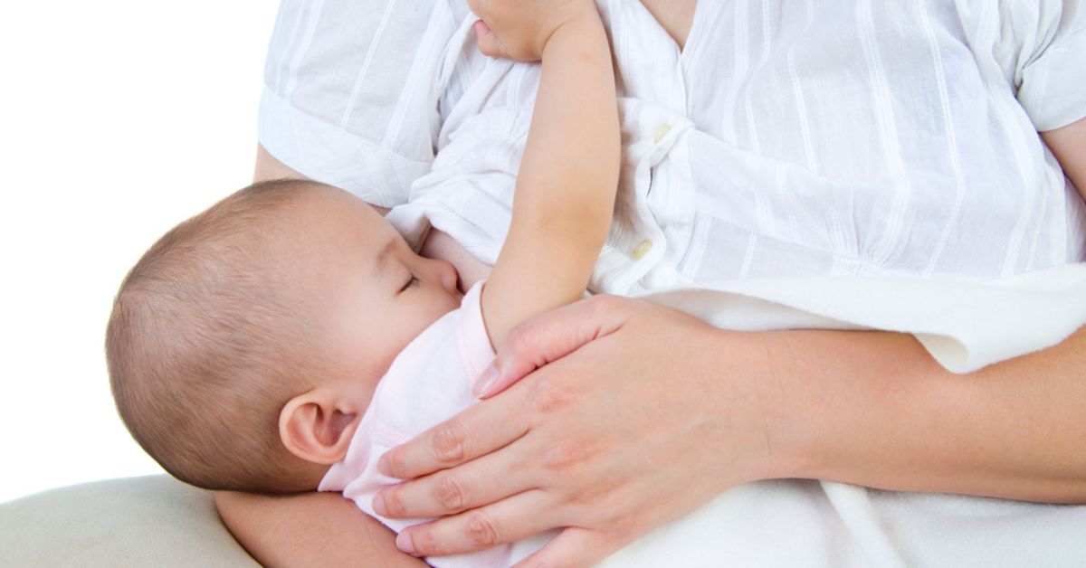 Bổ sung Canxi cho bé sơ sinh qua sữa mẹ có cần thiết không?