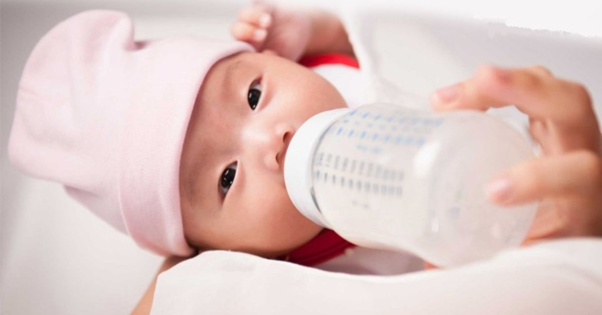 Nguyên nhân sữa mẹ có mùi tanh và cách khắc phục siêu hiệu quả