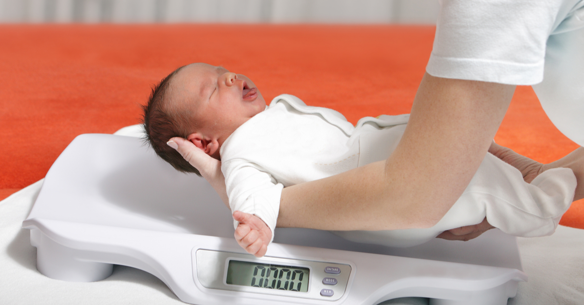 Chuyên gia mách bạn: Cần làm gì khi trẻ sơ sinh 1 tháng không tăng cân?