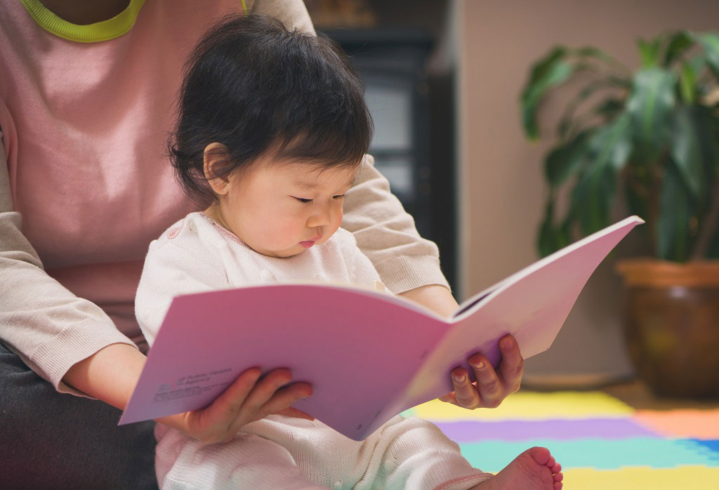 Không gian đọc truyện cùng con (Ảnh: internet)