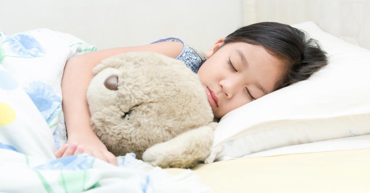 Trẻ 3 tuổi khó ngủ thiếu chất gì? Cách bổ sung chất cho bé