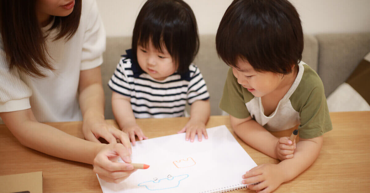 Phương pháp dạy học bằng cách tập tô chữ cái cho bé mẫu giáo liệu có hiệu quả?