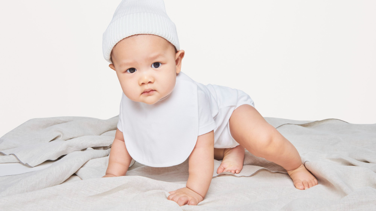 Nên dạy trẻ 5 tháng tuổi những gì? Phát triển thể chất & Trí tuệ