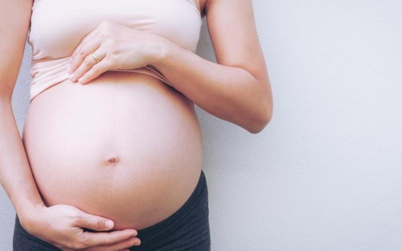 43 tuổi có sinh con được không? Mang thai ngoài 40 tuổi cần lưu ý gì?