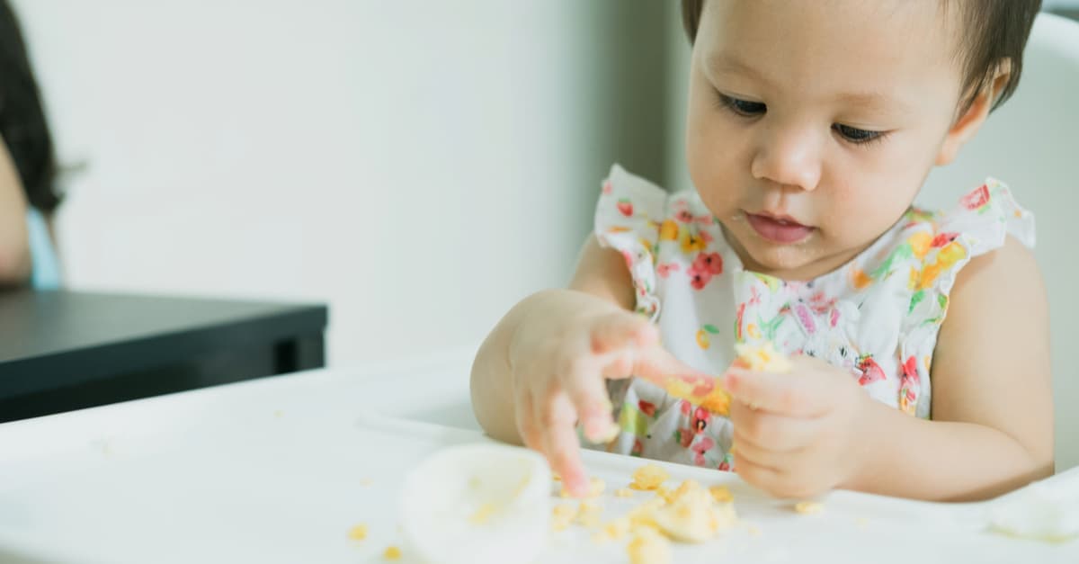 Mách mẹ top 5 bột ăn dặm yến mạch sữa cho bé tốt nhất năm 2024
