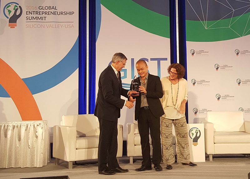Hadiah Pertama dalam Global Innovation through Science and Technology (GIST)